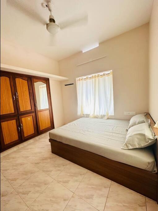 Home At Guruvayur 2 Ac Room,1 Single Bed,Kitchen Exteriér fotografie