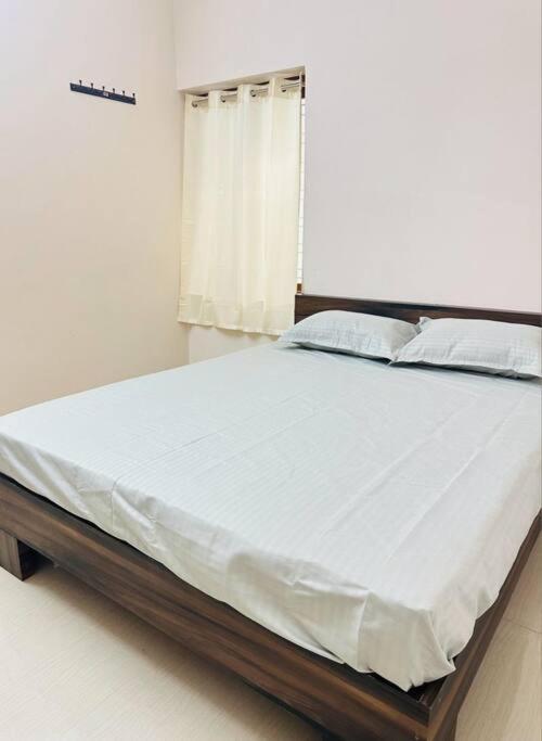 Home At Guruvayur 2 Ac Room,1 Single Bed,Kitchen Exteriér fotografie